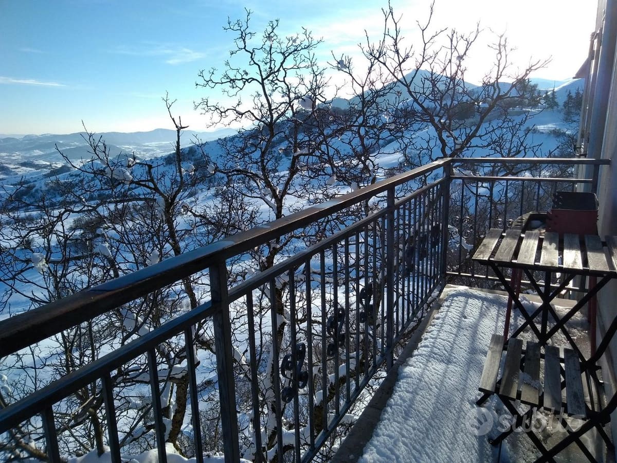Trilocale con balconate panoramiche — casa vacanze a Roccaraso, Abruzzo
